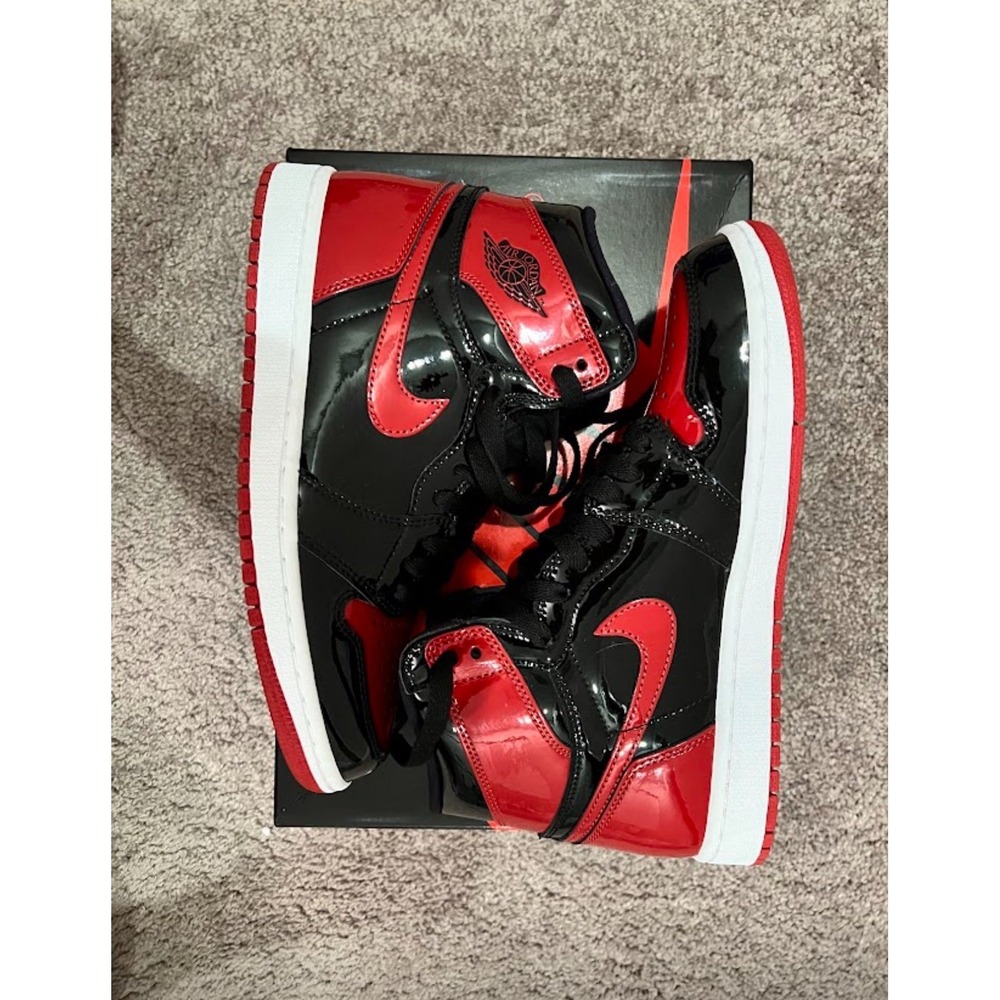 Jordan 1 Retro OG High Patent Bred - Men Size 8.5 / Women's 10 - Picture 2 of 5